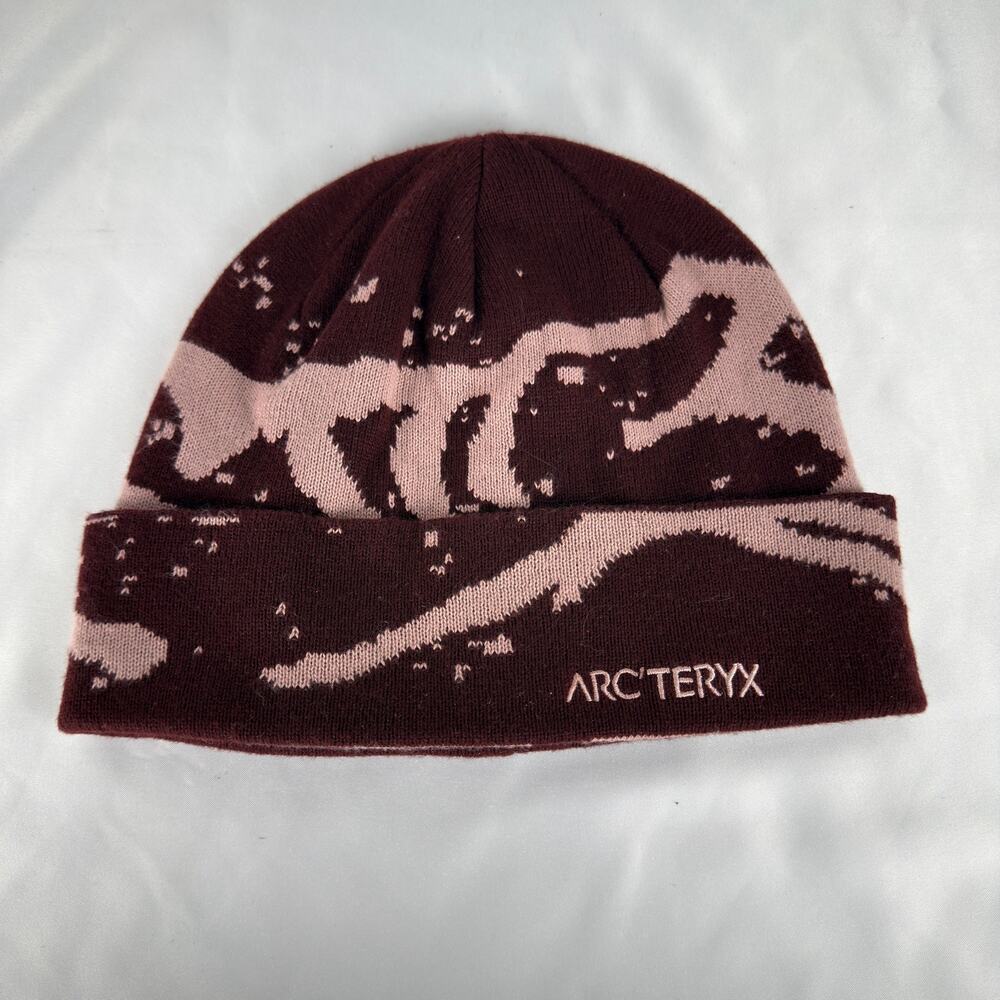 Arc'teryx Patterned Knit Beanie Pink and Burgundy Made in Indonesia Men's